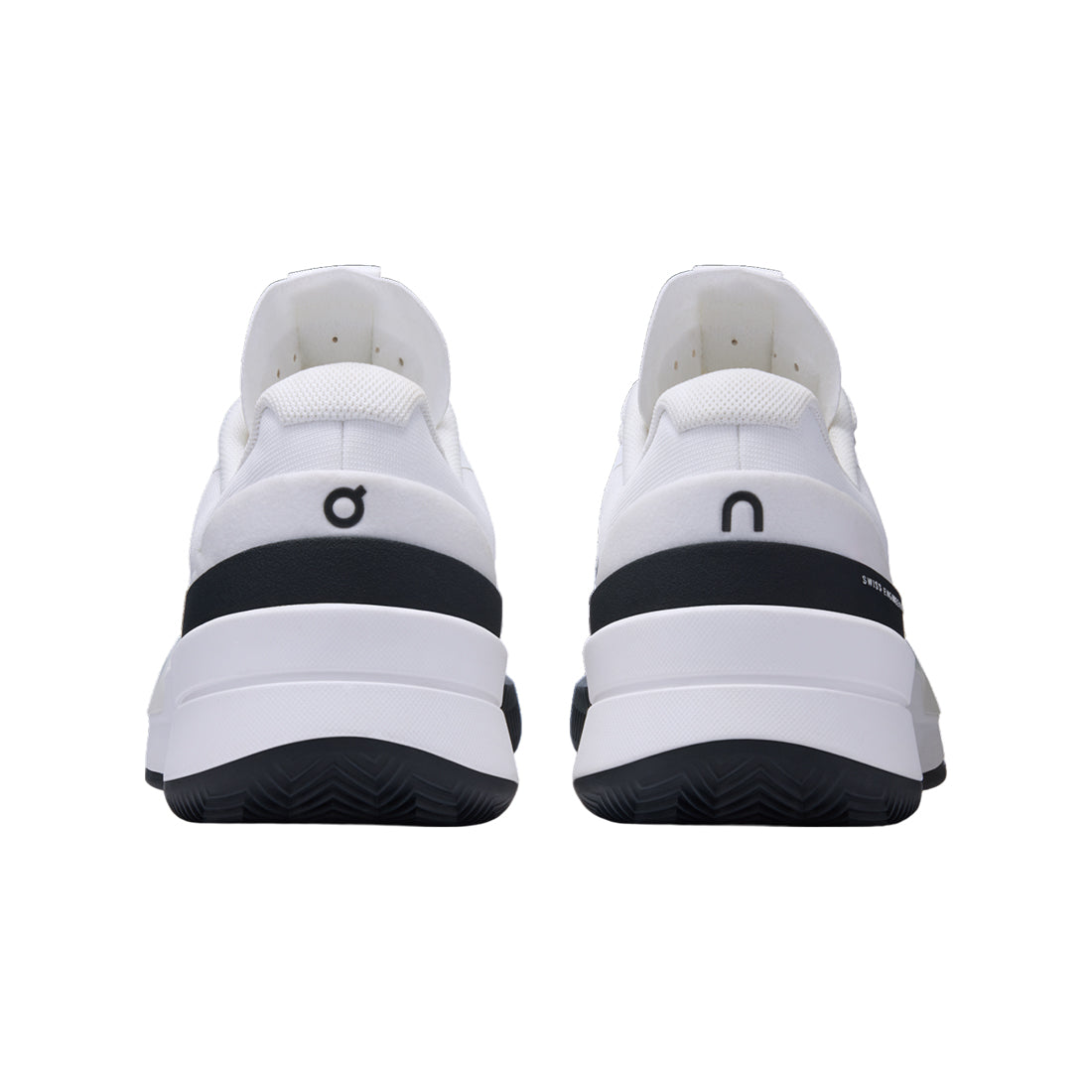 On - The Roger Pro 2 Clay - White/Black