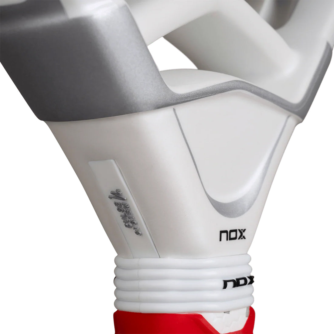 AT10 Genius Attack 12K Alum Xtreme Lite By Agustin Tapia 2026