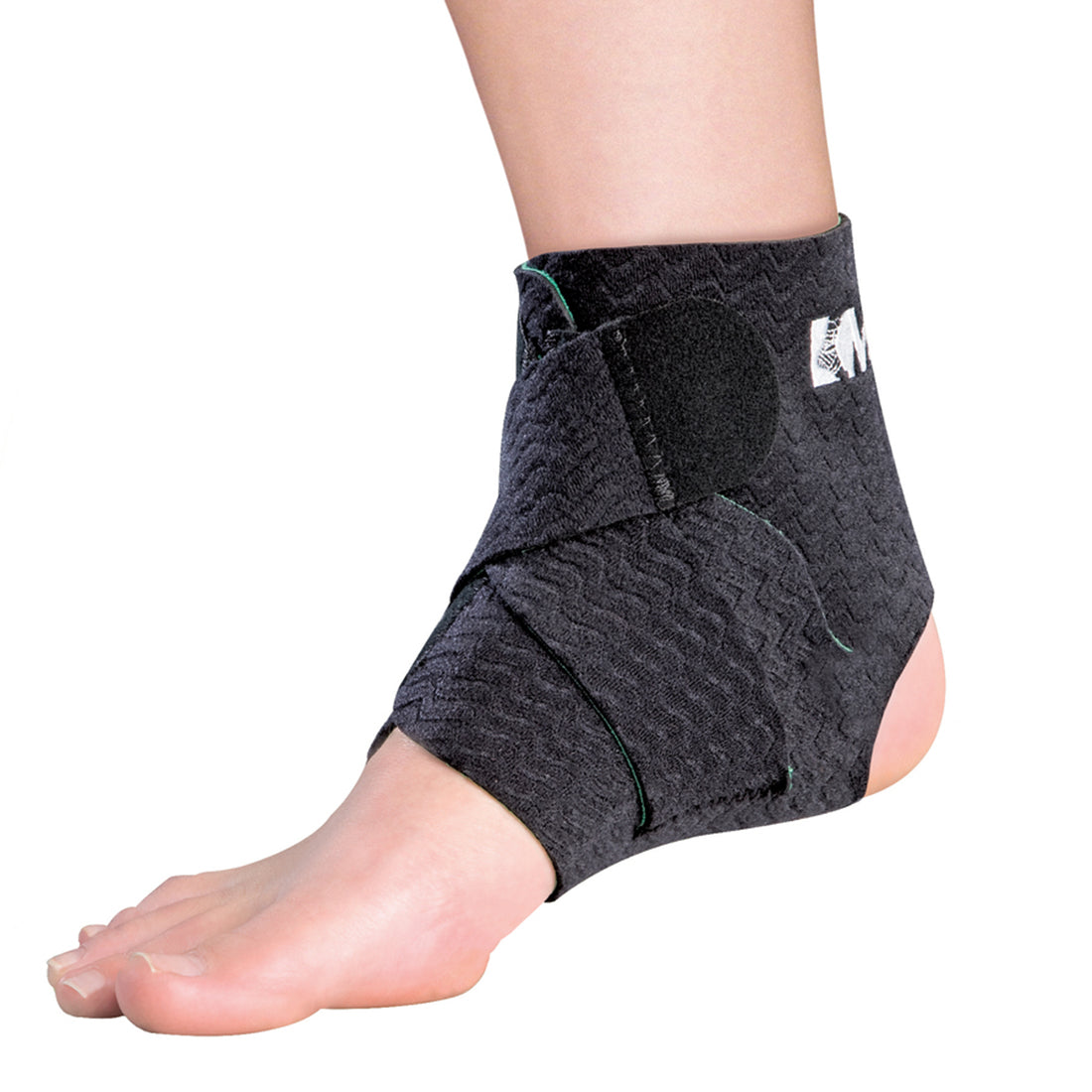 Mueller Adjustable Ankle Support - Black