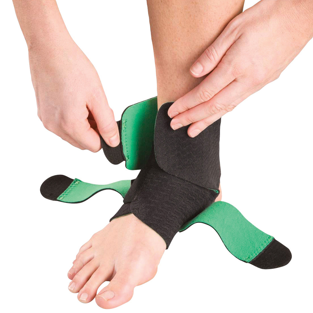 Mueller Adjustable Ankle Support - Black